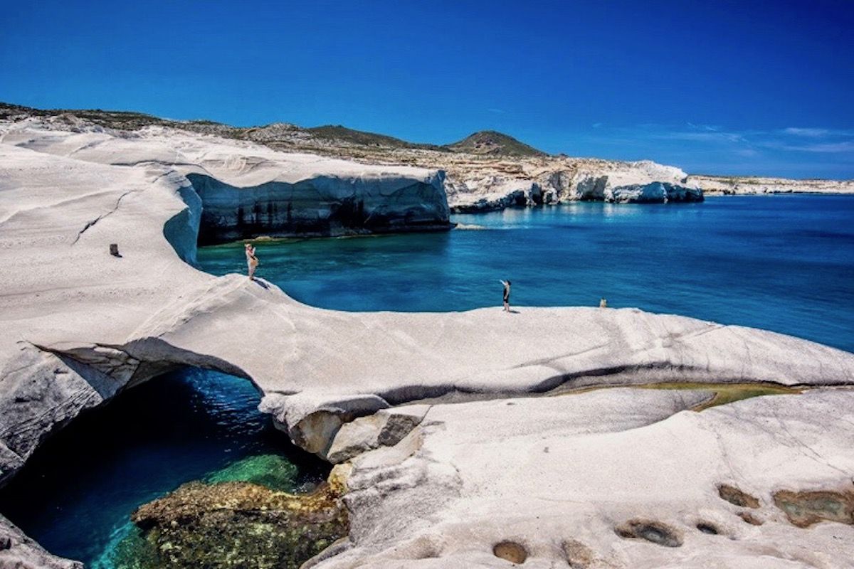 Milos Tours, Luxury Cars Greece, Popular Greek Islands