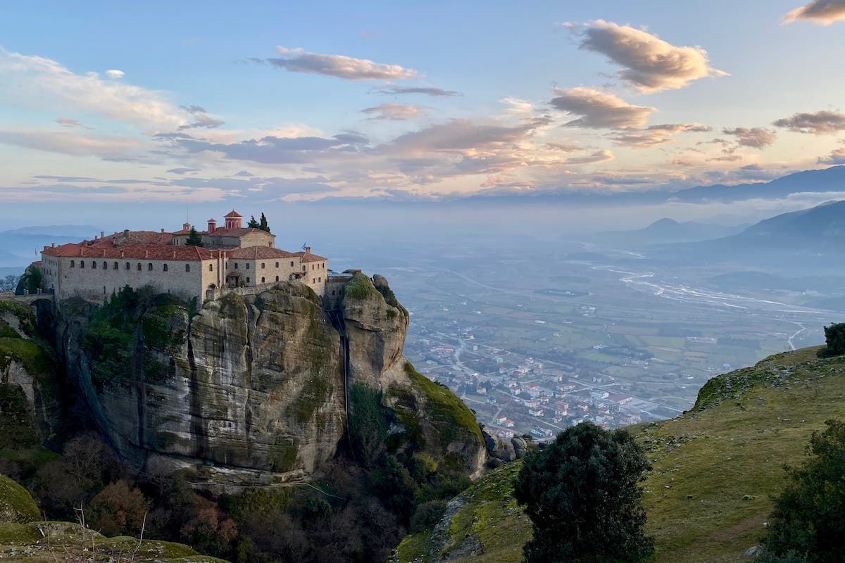 Meteora Tours, Luxury Cars Greece, Private Tours Greece