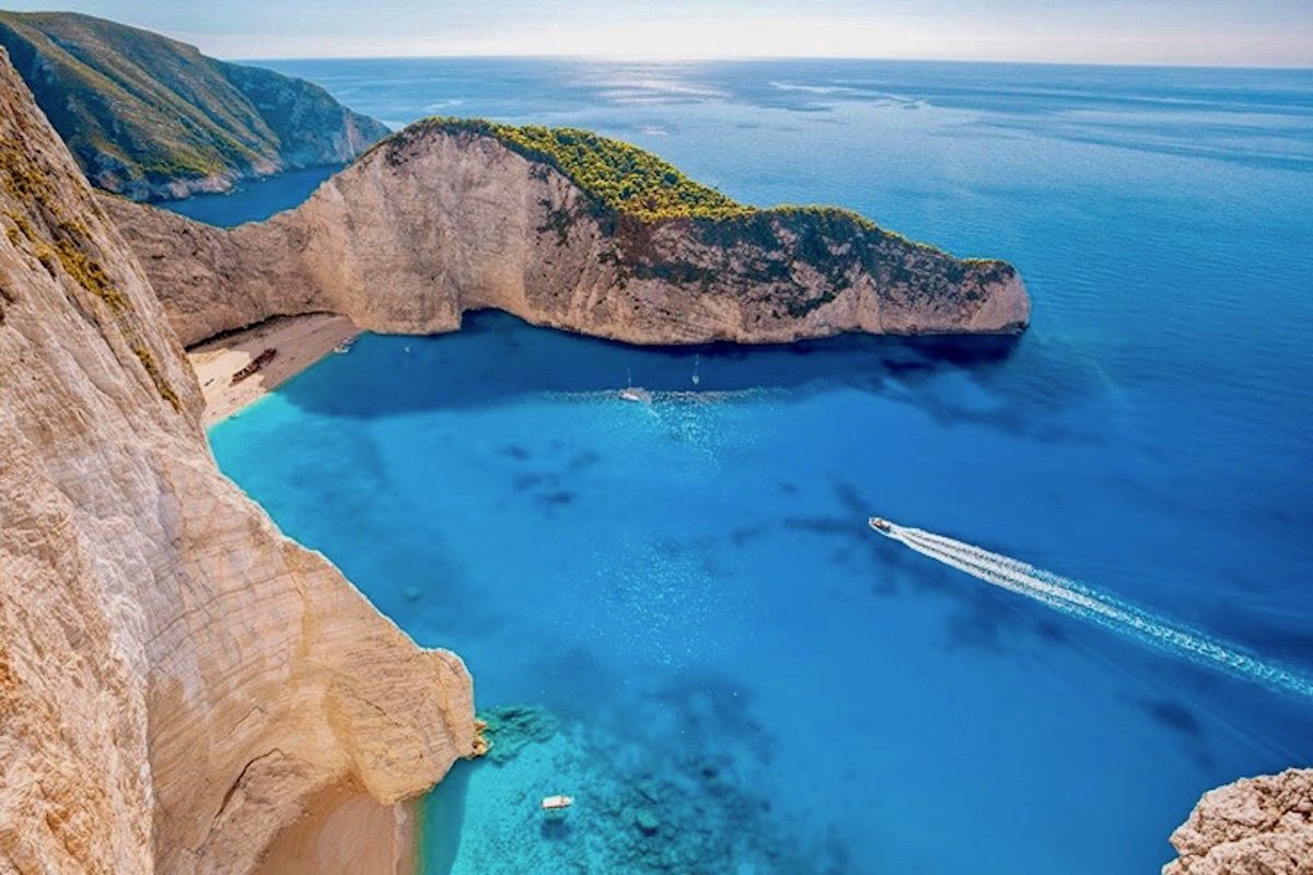 Zakynthos Tours, Luxury Cars Greece, Private Tours Greece