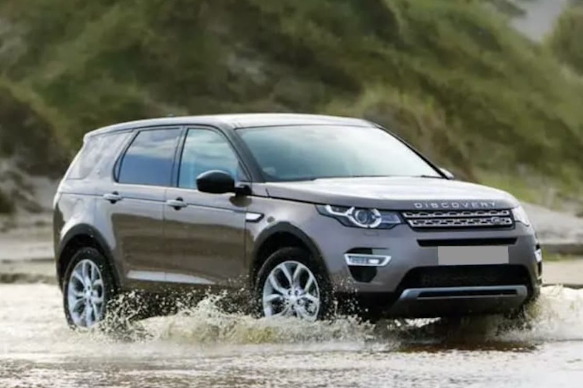 Land Rover Discovery, Greece Luxury Tours, Greece Safari Tours